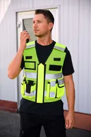 Vestă unisex Korntex Mesh Tactical Vest Sparta personalizată, pe model