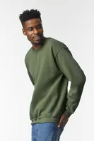 Bluză unisex Gildan Heavy Blend™ Adult Crewneck personalizată, pe model