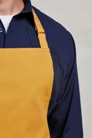 Șorț Premier Colours Collection Bib personalizat, pe model