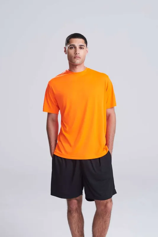 Articol sport Just Cool Cool Smooth T personalizat, pe model