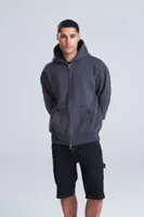 Bluză unisex Just Hoods Signature Heavyweight Zoodie personalizată, pe model