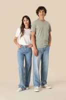Tricou unisex Spasso Eco-friendly Organic Cotton And Linen personalizat, pe model