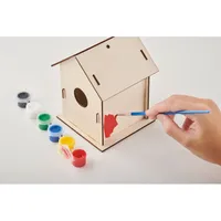 DIY kit casă de păsări din lemn personalizat, vedere detaliu