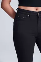 Pantaloni damă So Denim Lara Skinny Jeans personalizați, pe model