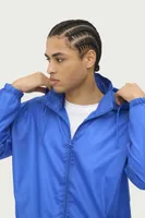 Jachetă unisex SOL'S Shift Water Repellent Windbreaker personalizată, pe model