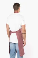 Șorț Kariban Polyester Cotton With Pocket personalizat, pe model