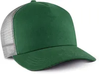 Șapcă K-UP Trucker 5 Panels personalizată, pe model