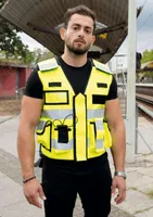 Vestă bărbați Korntex Tactical Safety Vest Bonn personalizată, pe model