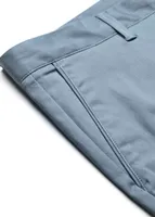 Pantaloni bărbați SOL'S Jared Satin Stretch Trousers personalizați, pe model