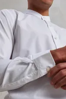 Cămașă unisex Premier Banded Collar Grandad personalizată, pe model