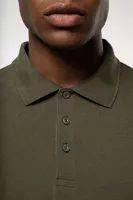 Tricou polo bărbați Kariban personalizat, pe model