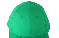 Șapcă SOL'S Buffalo Six Panel personalizată, pe model